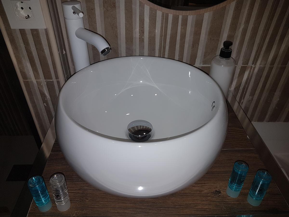 Junior Suites Con Jacuzzi Babilafuente Bagian luar foto
