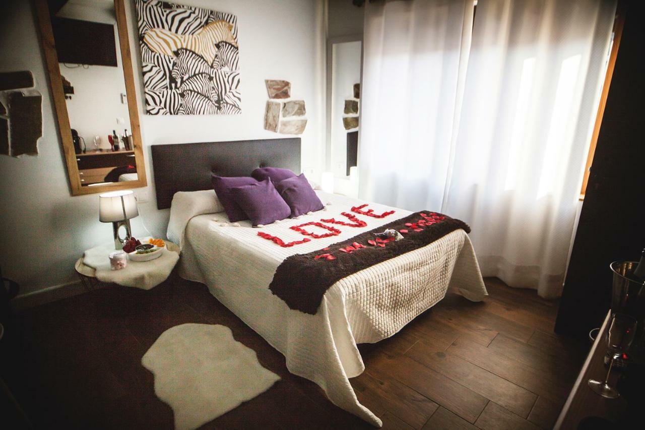 Junior Suites Con Jacuzzi Babilafuente Bagian luar foto