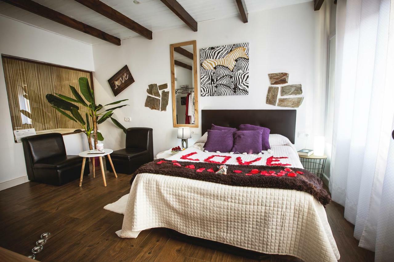 Junior Suites Con Jacuzzi Babilafuente Bagian luar foto